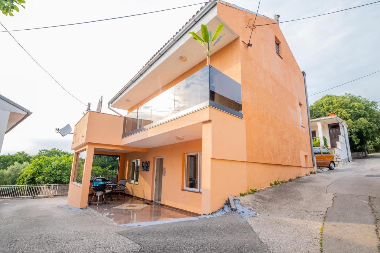 Villa La Dama Novi Vinodolski Exterior foto